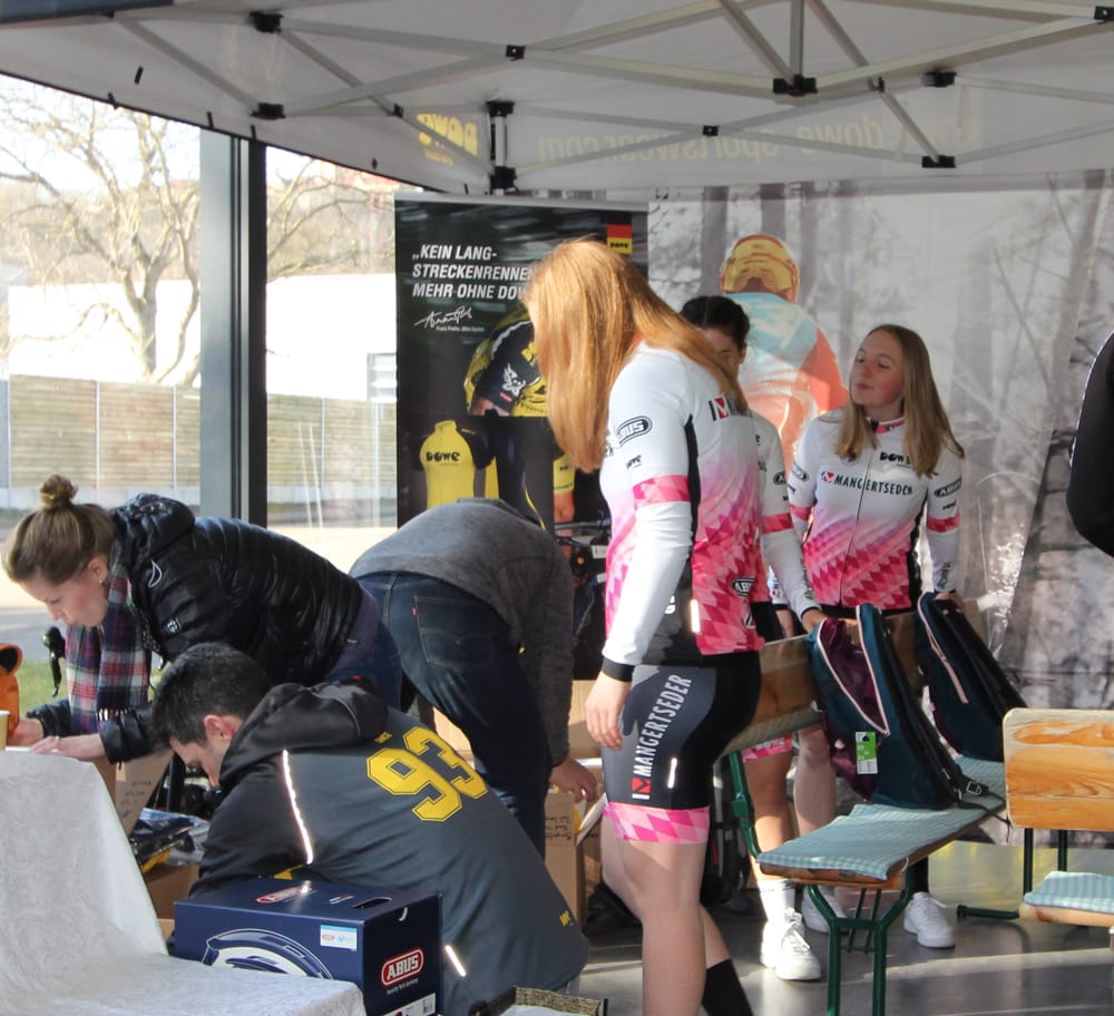 IMG_3343 Team Mangertseder zu Gast bei DOWE Sportswear