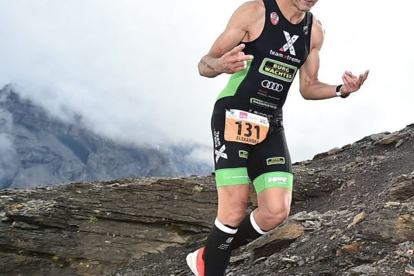 Läufer beim Triathlon im DOWE Tri Speedsuit