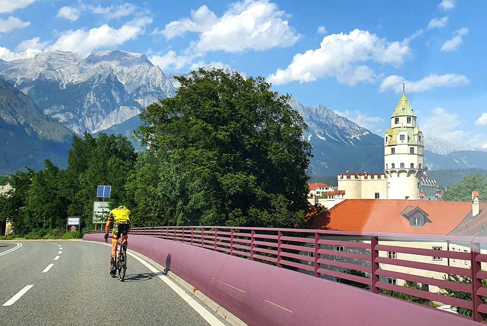 DOWE Sportswear - Race Around Austria 2021 - Tobias Bailer