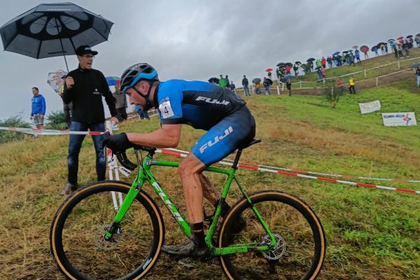 Team Fujibikes Rockets with Dowe Sportswear SuperForm Race Jersey