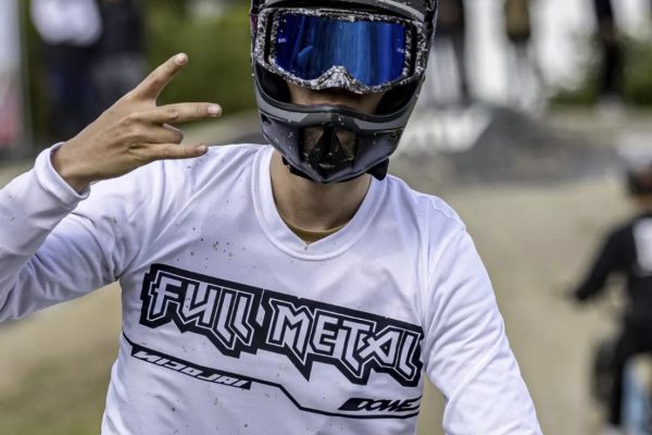 Dowe-Sportswear-Gravity-Jersey2