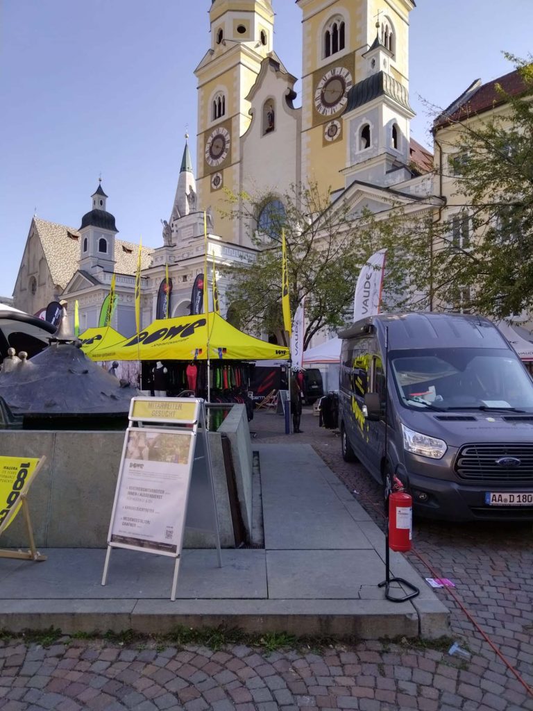 dowe-sportswear-brixen2 DOWE beim Biketestival Brixen: Messestand