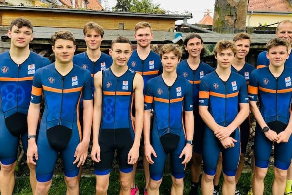 dowe-sportswear-hoechster-schwimmverein-aero-trisuit