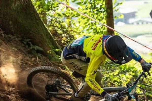dowe-sportswear-radunion-gravitiy-jersey-140824