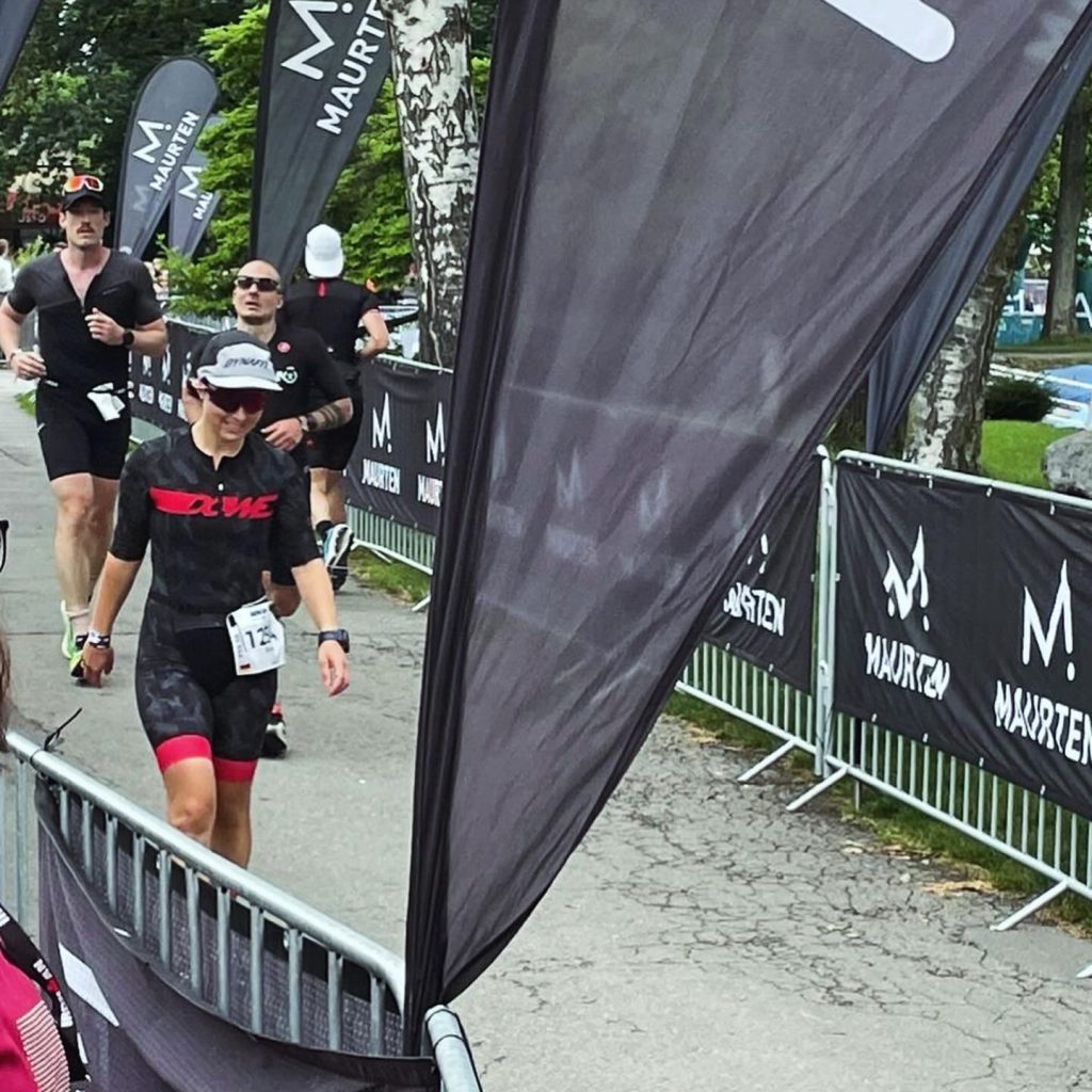Dowe-sportswear-silvia-deeg-run1