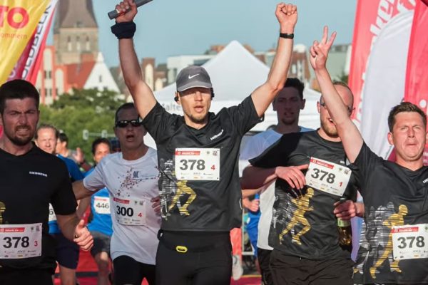 dowe-sportswear-liebherr-runningshirts