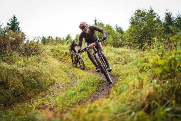 dowe-sportswear-johannes-keller-schwarzwald-bikemarathon-kurve dowe-sportswear-johannes-keller-schwarzwald-bikemarathon-kurve