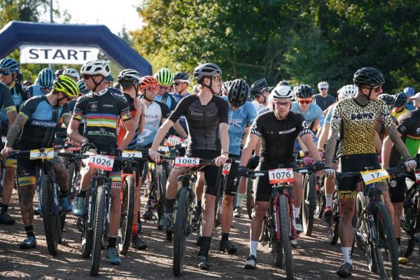 dowe-sportswear-marcus-söltner-rennsteigride dowe-sportswear-marcus-söltner-rennsteigride